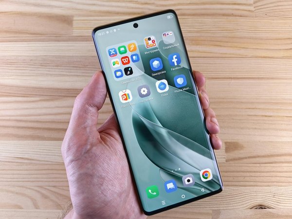 Unlocking the Power of AI: Top Strategies for Boosting Fashion Product Recommendations on UK e-Commerce Sites